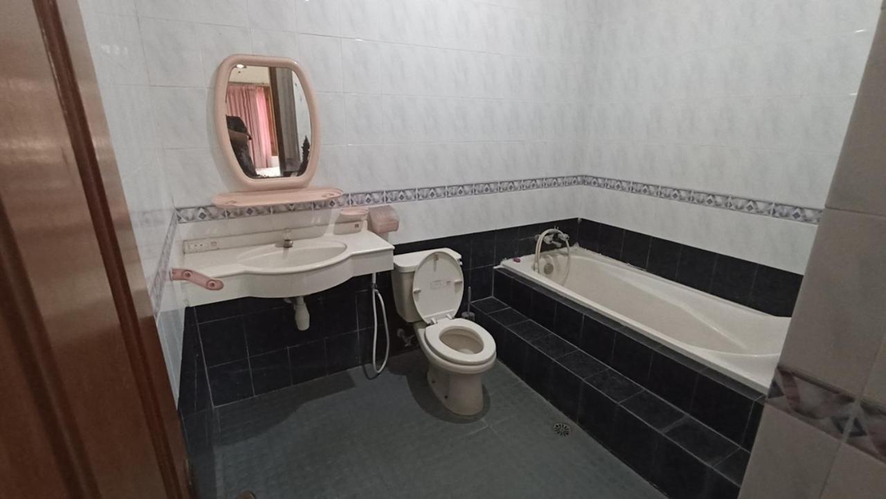 Villa Ohana Batu 외부 사진