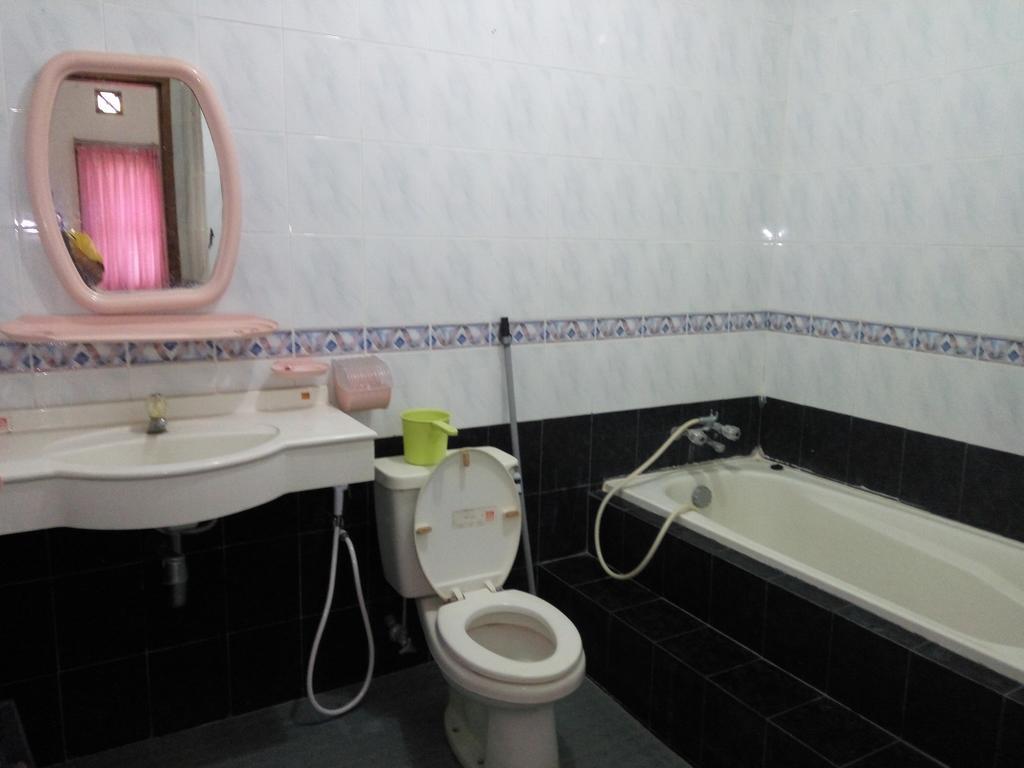Villa Ohana Batu 외부 사진
